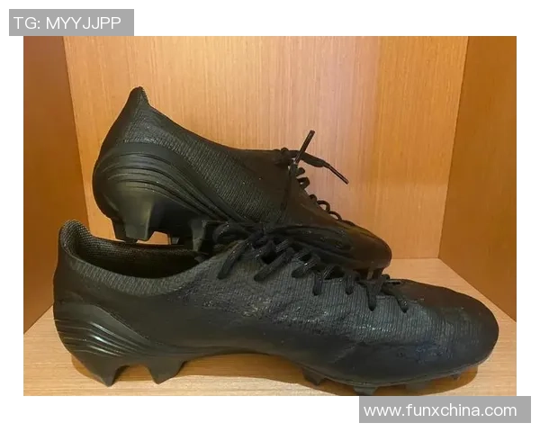 五人制室内足球鞋推荐 轻盈舒适助力精准控球与敏捷突破