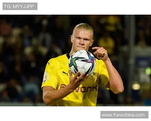 最近火爆足坛的年轻球星崛起引领潮流成为世界足球的焦点人物