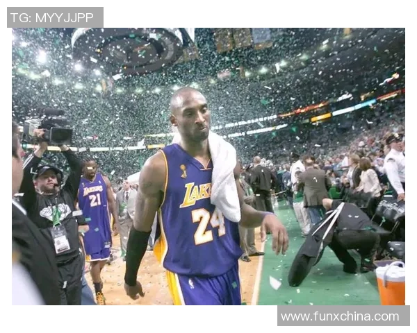 球星对决:跨越时代的巅峰对抗与传奇传承 球星对决:跨越时代的巅峰对抗与传奇传承